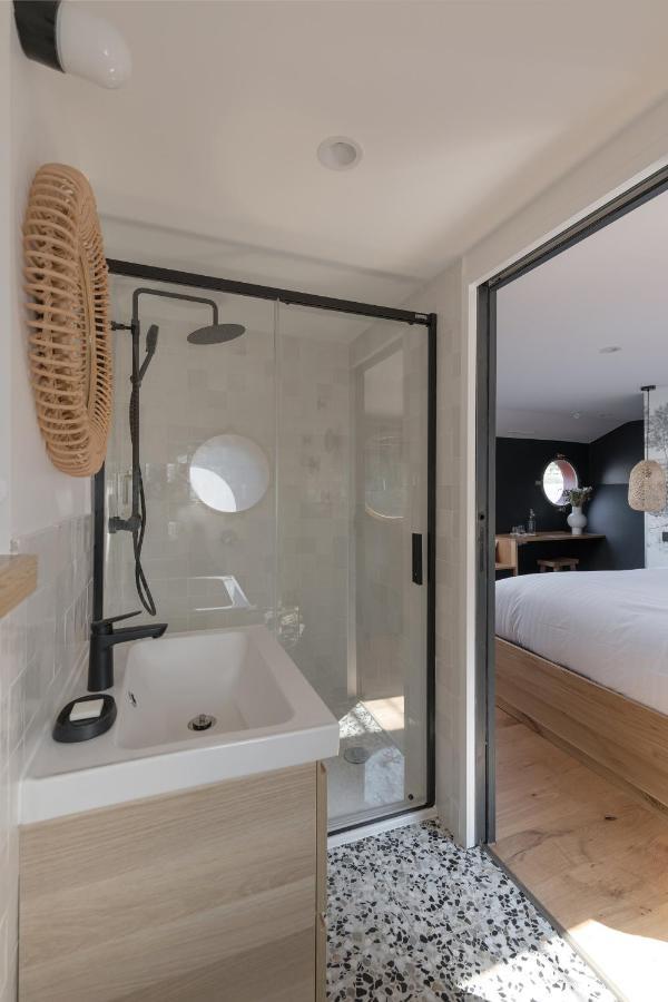فندق La Peniche - Bed And Bicycle - Tournon المظهر الخارجي الصورة